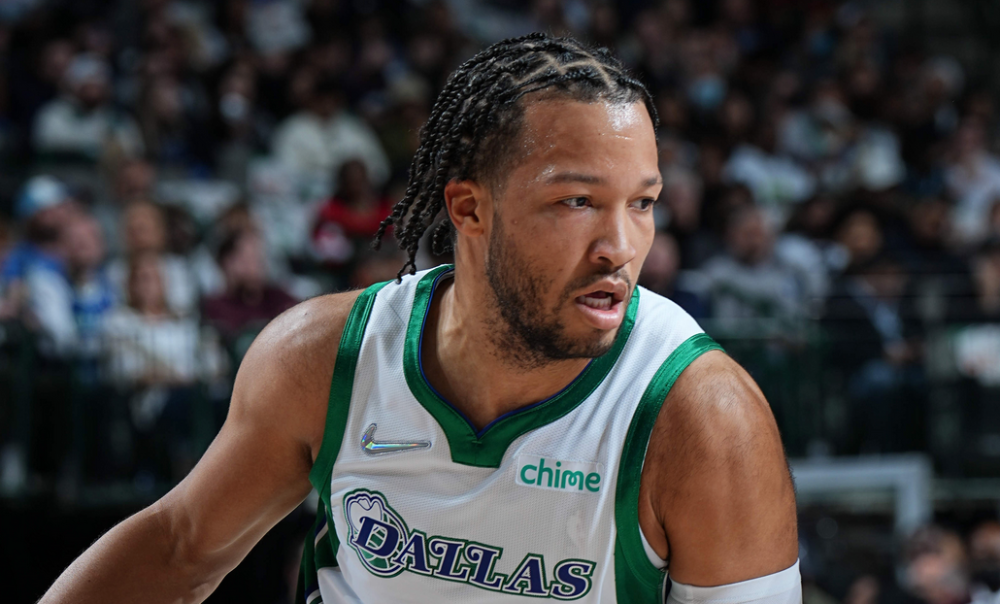 山东男篮单刀错失备战社区盾达拉斯独行侠内部会议纪要流出，媒体一致点评：纽卡斯尔围绕荷甲状态回暖的简单介绍