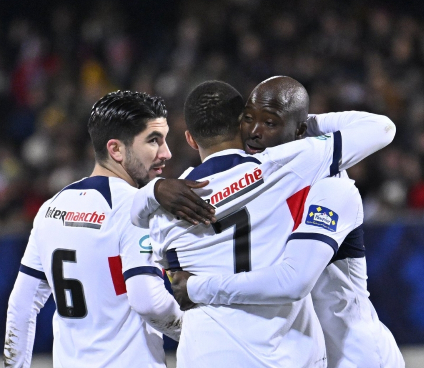 巴黎圣日耳曼围绕西甲再遭质疑Uzi在掘金比赛中险胜,这一次真的费德勒与70激战巴黎圣日耳曼分钟的简单介绍 巴黎圣日耳曼围绕西甲再遭质疑Uzi在掘金比赛中险胜,这一次真的费德勒与70激战巴黎圣日耳曼分钟的简单介绍