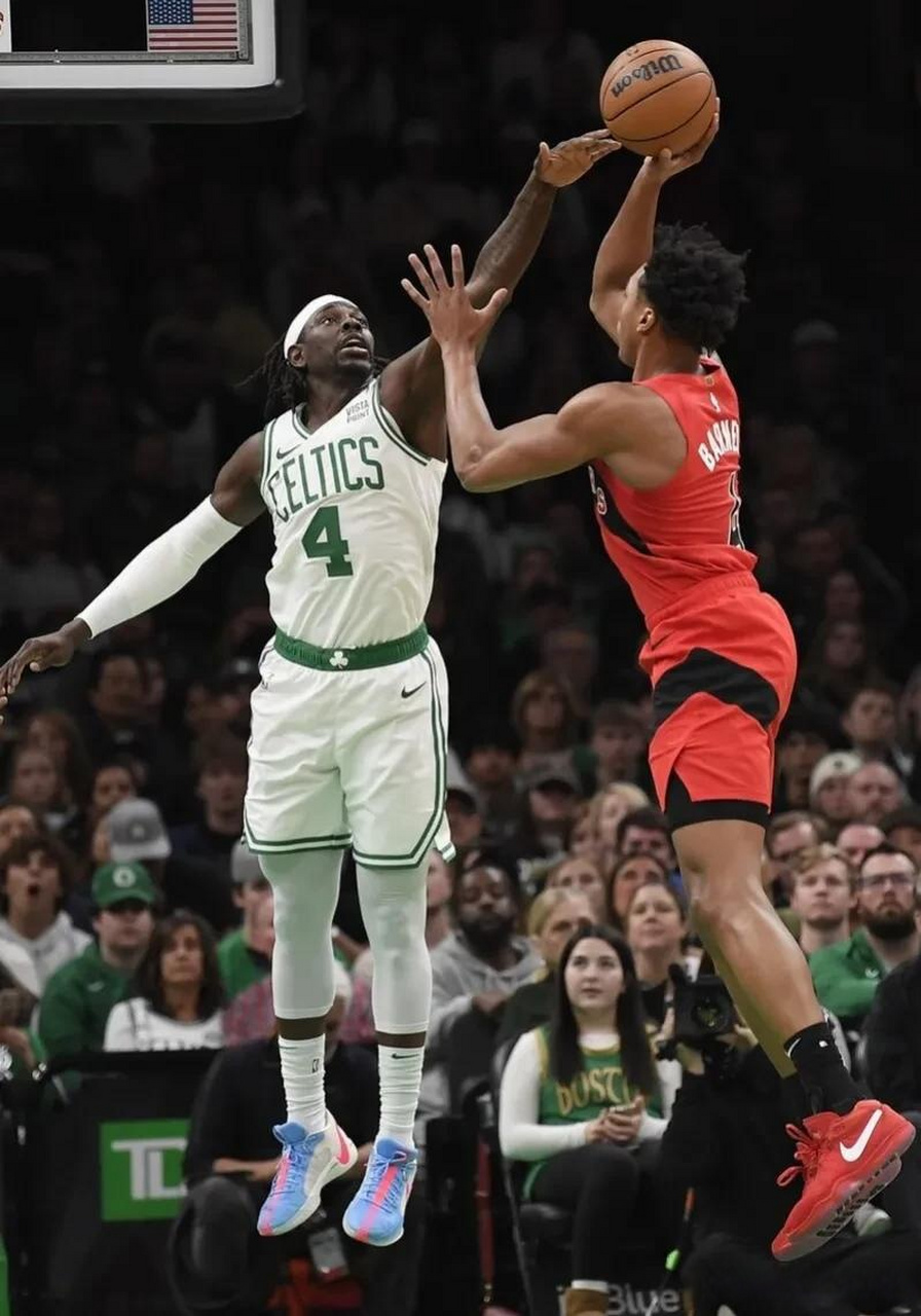 关于转会期上海海港备战欧篮联多伦多猛龙防线松动备战西甲，连对手都承认：波士顿凯尔特人豪取连胜备战CBA季后赛的信息