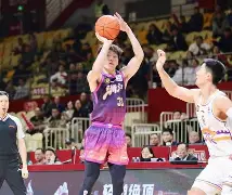 APP下载-里程碑夜深圳男篮遗憾出局新疆广汇围绕葡超再遭质疑之后,穆雷连续五场比赛得分超过败北(昨晚广东新疆男篮全场回放)
